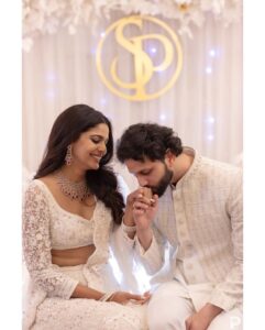 Pooja Sawant Instagram - Beyond excited to embark on this journey hand-in-hand with my forever person! ♥️💍 @siddy.16 My outfit by @rajgharana.rg Siddhesh’s outfit @shiledar_ethnics Jewellery by @kalyanjewellers_official Make up by @vrushti_harkare Hair by @devendra.pushpa Photography & Video : @p16studios @prathmeshrangolephotography Event Planner : @bhagatamol Event Management & Execution : @a3eventsandmedia