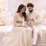 Pooja Sawant Instagram - Beyond excited to embark on this journey hand-in-hand with my forever person! ♥️💍 @siddy.16 My outfit by @rajgharana.rg Siddhesh’s outfit @shiledar_ethnics Jewellery by @kalyanjewellers_official Make up by @vrushti_harkare Hair by @devendra.pushpa Photography & Video : @p16studios @prathmeshrangolephotography Event Planner : @bhagatamol Event Management & Execution : @a3eventsandmedia