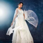 Pooja Sawant Instagram - Feels like a fairy-tale 🌸💫 📸 @sarrikaaaaaa Make up @vrushti_harkare