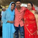 Poonam Dubey Instagram – Thank you so much each and every one for wishing me on my birthday and making it more special……. 

अपने जन्मदिन के दिन जीवदानी माता के दर्शन करने का सौभाग्य 
मिला । माता की कृपा अपने बच्चों पर हमेशा रहे 🙏 
जय मैया की 
हर हर महादेव 
🙏🙏🙏🙏🙏🙏 Jivdani Temple, Virar