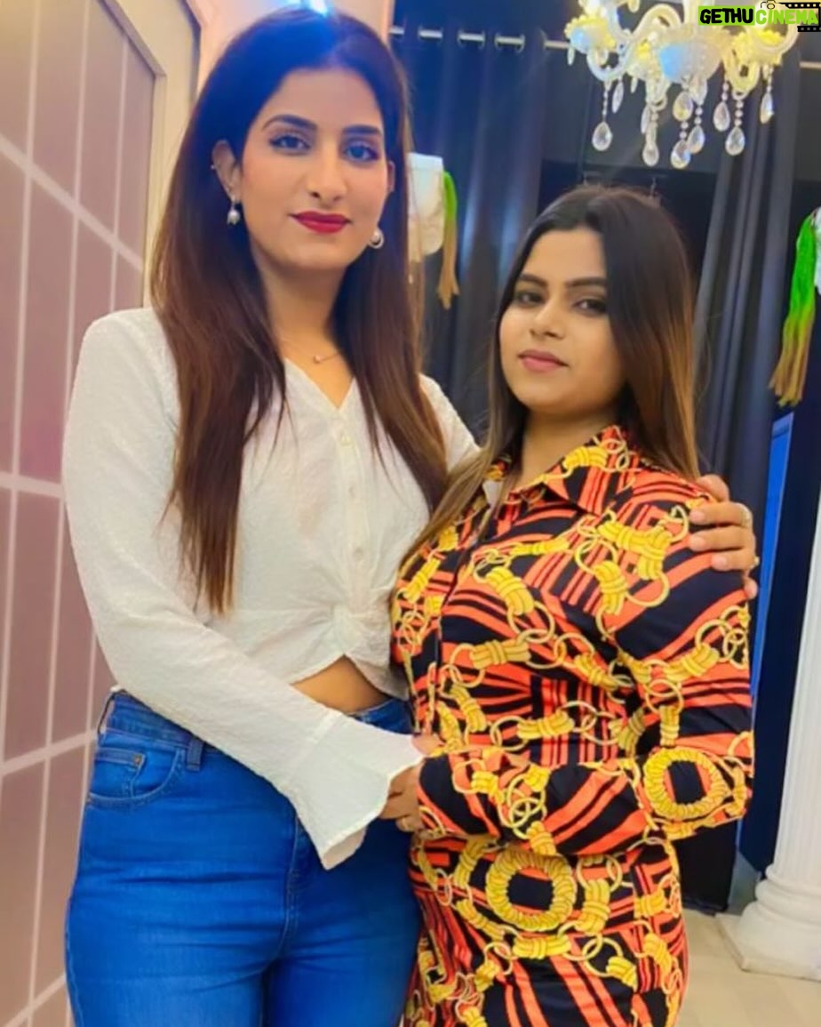 Poonam Dubey Instagram - Many many happy returns of the day ma’am🎂🎂@poonamdubeyofficial aise he industry m aag lagate rho God bless u ma’am industry m aag lagate raho 🎂🎂🎂🎂 Mumbai Film City