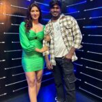 Poonam Dubey Instagram – Wish you many many happy return of tha day dear @poonamdubeyofficial god bless you🎂💫🎂🎉 Star Bazar, Andheri
