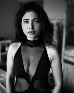 Poonam Rajput Instagram - Capturing the beauty of melancholy.😍🔥 Shot by @portraitsbybalvindersingh 🫶