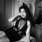 Poonam Rajput Instagram – Capturing the beauty of melancholy.😍🔥

Shot by @portraitsbybalvindersingh 🫶