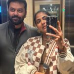Poornima Indrajith Instagram - ♥️🥂✨