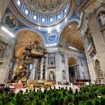 Pope Francis Instagram - EN: Overwhelmed by a barrage of words, we let the word of God glide by us: we hear it, yet we fail to listen to it; we listen to it, yet we don’t keep it; we keep it, yet we don’t let it provoke us to change. We need to stop being “deaf” to God’s word #SundayoftheWordofGod ES:Es el riesgo que corremos, ya que abrumados por miles de palabras, no damos importancia a la Palabra de Dios, la oímos, pero no la escuchamos; la escuchamos, pero no la custodiamos; la custodiamos, pero no nos dejamos provocar por ella para cambiar. Es necesario no ser “sordos” a la Palabra. #DomingodelaPalabradeDios PT: Este é o nosso risco: arrastados por mil palavras, passa-nos por cima também a Palavra de Deus: ouvimo-la, mas não a escutamos; escutamo-la, mas não a guardamos; guardamo-la, mas não nos deixamos provocar à mudança de vida. È preciso não ser «surdo» à Palavra. #DomingodaPalavradeDeus IT: Travolti da mille parole, ci lasciamo scivolare addosso pure la #ParoladiDio: la sentiamo, ma non la ascoltiamo; la ascoltiamo, ma non la custodiamo; la custodiamo, ma non ci lasciamo provocare per cambiare. Bisogna non essere “sordi” alla Parola! #DomenicadellaParola FR: Parfois, nous laissons la #ParoledeDieu glisser sur nous. Nous l’entendons, mais nous ne l’écoutons pas ; nous l’écoutons, mais nous ne la gardons pas ; nous la gardons mais nous ne nous laissons pas changer. Ne soyons pas “sourds” à la Parole! #DimanchedelaParoledeDieu PL: Przytłoczeni tysiącem słów pozwalamy, żeby słowo Boże przemknęło: słyszymy je, ale go nie słuchamy; słuchamy go, ale go nie strzeżemy; strzeżemy go, ale nie pozwalamy, by sprowokowało nas do przezmiany. Nie można być „głuchym” na Słowo! #NiedzielaSłowaBożego Basilica di San Pietro in Vaticano