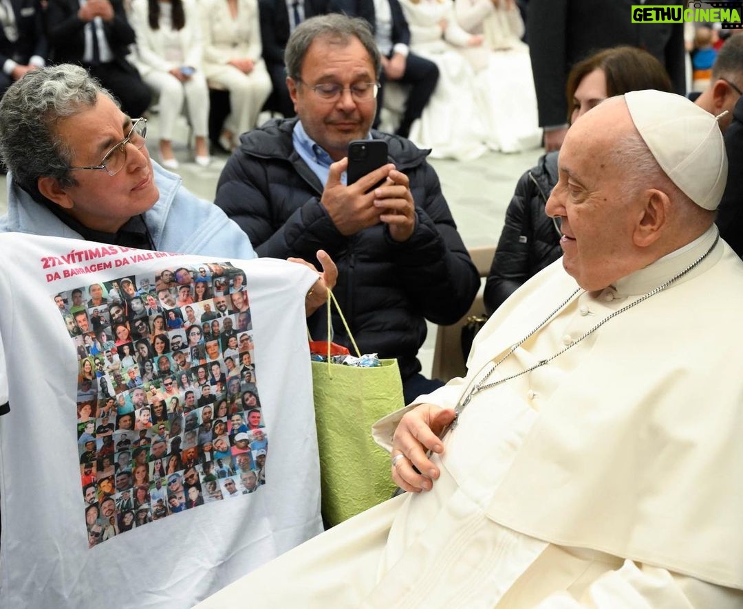 Pope Francis Instagram - #GeneralAudience #AudiênciaGeral #AudienciaGeneral #UdienzaGenerale #AudienceGénérale #Generalaudienz #AudiencjaGeneralna Vatican City