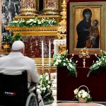 Pope Francis Instagram - EN: Let us entrust ourselves to our Mother, prayer particulary for peace, peace in Ukraine, peace in Palestine and Israel, and in every land wounded by war. Let us ask for peace, that hearts might be at peace, that there might be peace! PT: Entreguemo-nos à nossa Mãe, rezando em particular pela paz, a paz na Ucrânia, a paz na Palestina e em Israel, e em todas as terras feridas pelas guerras. Peçamos a paz, que os corações sejam pacificados, que haja paz! ES: Encomendémonos a nuestra Madre, rezando en especial por la paz, la paz en Ucrania, la paz en Palestina e Israel, y en todas las tierras heridas por las guerras. Pidamos paz, que los corazones se pacifiquen, ¡que haya paz! IT: Affidiamoci alla nostra Madre, pregando in particolare per la pace, la pace in Ucraina, la pace in Palestina e Israele, e in tutte le terre ferite dalle guerre. Chiediamo pace, che i cuori si pacifichino, che ci sia la pace! FR: Prions notre Mère, en particulier pour la paix, la paix en Ukraine, la paix en Palestine, en Israël, et dans toutes les terres meurtries par les guerres. Demandons la paix, que les cœurs s'apaisent, que vienne la paix! PL: Oddajmy się w opiekę naszej Matce, modląc się zwłaszcza o pokój: o pokój na Ukrainie, pokój w Palestynie i w Izraelu, i we wszystkich ziemiach zranionych przez wojnę. Prośmy o pokój, prośmy, żeby serca się uspokoiły, aby nastał pokój! Piazza di Spagna