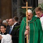 Pope Francis Instagram - EN: Poverty is a scandal. When the Lord returns, he will settle accounts with us. Let us #PrayTogether that each of us, according to the gift we received and the mission entrusted to us, may strive “to make charity bear fruit” and draw near to some poor person. #WorldDayofthePoor PT: A pobreza é um escândalo. Quando o Senhor voltar, pedir-nos-á contas. #RezemosJuntos para que cada um, segundo o dom recebido e a missão que lhe foi confiada, se comprometa a «pôr a render a caridade» e a aproximar-se de qualquer pobre. #DiaMundialdosPobres ES: La pobreza es un escándalo. Cuando el Señor vuelva nos pedirá cuenta. Recemos para que cada uno de nosotros, según el don recibido y la misión que le ha sido confiada, se comprometa a “hacer fructificar la caridad” y a hacerse cercano a algún pobre. #JornadaMundialdelosPobres IT: La povertà è uno scandalo. Quando il Signore tornerà ce ne chiederà conto. #PreghiamoInsieme perché ciascuno di noi, secondo il dono ricevuto e la missione che gli è stata affidata, si impegni a “far fruttare la carità” e ad essere vicino a qualche povero. #GiornataMondialedeiPoveri FR: La pauvreté est un scandale. Quand le Seigneur reviendra, il nous en demandera compte. #PrionsEnsemble pour que chacun de nous, selon le don qu’il a reçu et la mission qui lui a été confiée, s’efforce de “faire fructifier la charité” et d’être proche de quelque pauvre. #JournéeMondialedesPauvres PL: Nędza jest skandalem. Kiedy Pan powróci, zapyta nas o to. Módlmy się, aby każdy z nas, zgodnie z otrzymanym darem i powierzoną misją, starał się „przynosić owoce miłości miłosiernej”, i być blisko jakiegoś biedaka. DE: Die Armut ist ein Skandal. Wenn der Herr wiederkommt, wird er von uns Rechenschaft darüber verlangen. Beten wir, dass ein jeder von uns sich entsprechend seiner Gabe darum bemüht „die Nächstenliebe Früchte bringen zu lassen“ und dem einen oder anderen armen Menschen nahe zu sein. Vatican City