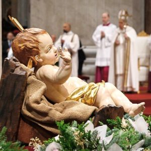 Pope Francis Instagram - EN:
Tonight, our hearts are in Bethlehem, where the Prince of Peace is once more rejected by the futile logic of war, by the clash of arms that even today prevents him from finding room in the world. #Christmas
 
ES:
Nuestros corazones están esta noche en Belén, donde el Príncipe de la paz aún es rechazado por la lógica perdedora de la guerra, con el rugir de las armas que también hoy le impiden encontrar alojamiento en el mundo. #Navidad
 
PT:
Nesta noite, o nosso coração está em Belém, onde o Príncipe da Paz ainda é rejeitado pela lógica perdedora da guerra, com o estrondo das armas que ainda hoje O impede de encontrar alojamento no mundo. #Natal

IT: Il nostro cuore stasera è a Betlemme, dove ancora il Principe della pace viene rifiutato dalla logica perdente della guerra, con il ruggire delle armi che anche oggi gli impedisce di trovare alloggio nel mondo. #Natale

FR:
Notre cœur, ce soir, est à Bethléem, où le Prince de la paix est encore rejeté par la logique perdante de la guerre, avec le fracas des armes qui, aujourd'hui encore, l’empêche de trouver une place dans le monde. #Noël
 
DE :
Unser Herz ist heute Abend in Betlehem, wo der Friedensfürst noch immer von der zum Scheitern verurteilten Logik des Krieges zurückgewiesen wird, vom Lärm der Waffen, der ihn auch heute daran hindert, in der Welt eine Herberge zu finden. #Weihnachten
 
PL :
Nasze serce jest dzisiejszego wieczoru w Betlejem, gdzie Książę pokoju jest nadal odrzucany przez przegrywającą logikę wojny, z hukiem broni, która także dziś nie pozwala Mu znaleźć miejsca na świecie. #BożeNarodzenie