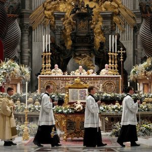 Pope Francis Instagram - EN:
Tonight, our hearts are in Bethlehem, where the Prince of Peace is once more rejected by the futile logic of war, by the clash of arms that even today prevents him from finding room in the world. #Christmas
 
ES:
Nuestros corazones están esta noche en Belén, donde el Príncipe de la paz aún es rechazado por la lógica perdedora de la guerra, con el rugir de las armas que también hoy le impiden encontrar alojamiento en el mundo. #Navidad
 
PT:
Nesta noite, o nosso coração está em Belém, onde o Príncipe da Paz ainda é rejeitado pela lógica perdedora da guerra, com o estrondo das armas que ainda hoje O impede de encontrar alojamento no mundo. #Natal

IT: Il nostro cuore stasera è a Betlemme, dove ancora il Principe della pace viene rifiutato dalla logica perdente della guerra, con il ruggire delle armi che anche oggi gli impedisce di trovare alloggio nel mondo. #Natale

FR:
Notre cœur, ce soir, est à Bethléem, où le Prince de la paix est encore rejeté par la logique perdante de la guerre, avec le fracas des armes qui, aujourd'hui encore, l’empêche de trouver une place dans le monde. #Noël
 
DE :
Unser Herz ist heute Abend in Betlehem, wo der Friedensfürst noch immer von der zum Scheitern verurteilten Logik des Krieges zurückgewiesen wird, vom Lärm der Waffen, der ihn auch heute daran hindert, in der Welt eine Herberge zu finden. #Weihnachten
 
PL :
Nasze serce jest dzisiejszego wieczoru w Betlejem, gdzie Książę pokoju jest nadal odrzucany przez przegrywającą logikę wojny, z hukiem broni, która także dziś nie pozwala Mu znaleźć miejsca na świecie. #BożeNarodzenie