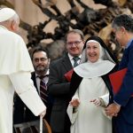 Pope Francis Instagram - EN: Jesus says to every believer and to his Church: be open because the Gospel message needs you to witness to it and proclaim it! Church, be open to the breath of the Holy Spirit who pushes you to be missionary, to evangelize! #GeneralAudience PT: Jesus pede a cada fiel e à sua Igreja: abre-te, porque a mensagem do Evangelho precisa de ser testemunhada e anunciada! Abre-te, Igreja, ao sopro do Espírito Santo, que te impulsiona a seres missionária, evangelizadora! #AudiênciaGeral ES: Jesús pide a cada creyente y a su Iglesia: ¡Ábrete, porque el mensaje del Evangelio tiene necesidad de ti para ser testimoniado y anunciado! ¡Ábrete, Iglesia, al soplo del Espíritu Santo, que te impulsa a ser misionera, evangelizadora! #AudienciaGeneral IT: Gesù chiede a ogni credente e alla sua Chiesa: apriti perché il messaggio del Vangelo ha bisogno di te per essere testimoniato e annunciato! Apriti, Chiesa, al soffio dello Spirito Santo, che ti spinge a essere missionaria, evangelizzatrice! #UdienzaGenerale FR: Jésus demande à chaque croyant et à son Église: ouvre-toi car le message de l'Évangile a besoin de toi pour être témoigné et annoncé! Ouvre-toi, Église, au souffle de l'Esprit Saint, qui te pousse à être missionnaire, évangélisatrice! #AudienceGénérale DE: Jesus bittet jeden Gläubigen und seine Kirche: Öffne dich, denn die Botschaft des Evangeliums braucht dich, um bezeugt und verkündet zu werden! Kirche, öffne dich dem Hauch des Heiligen Geistes, der dich drängt, missionarisch und evangelisierend zu sein! #Generalaudienz Vatican City