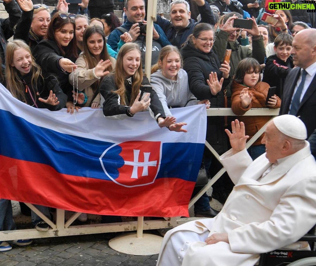 Pope Francis Instagram - #GeneralAudience #AudiênciaGeral #AudienciaGeneral #UdienzaGenerale #AudienceGénérale #Generalaudienz #AudiencjaGeneralna Vatican City