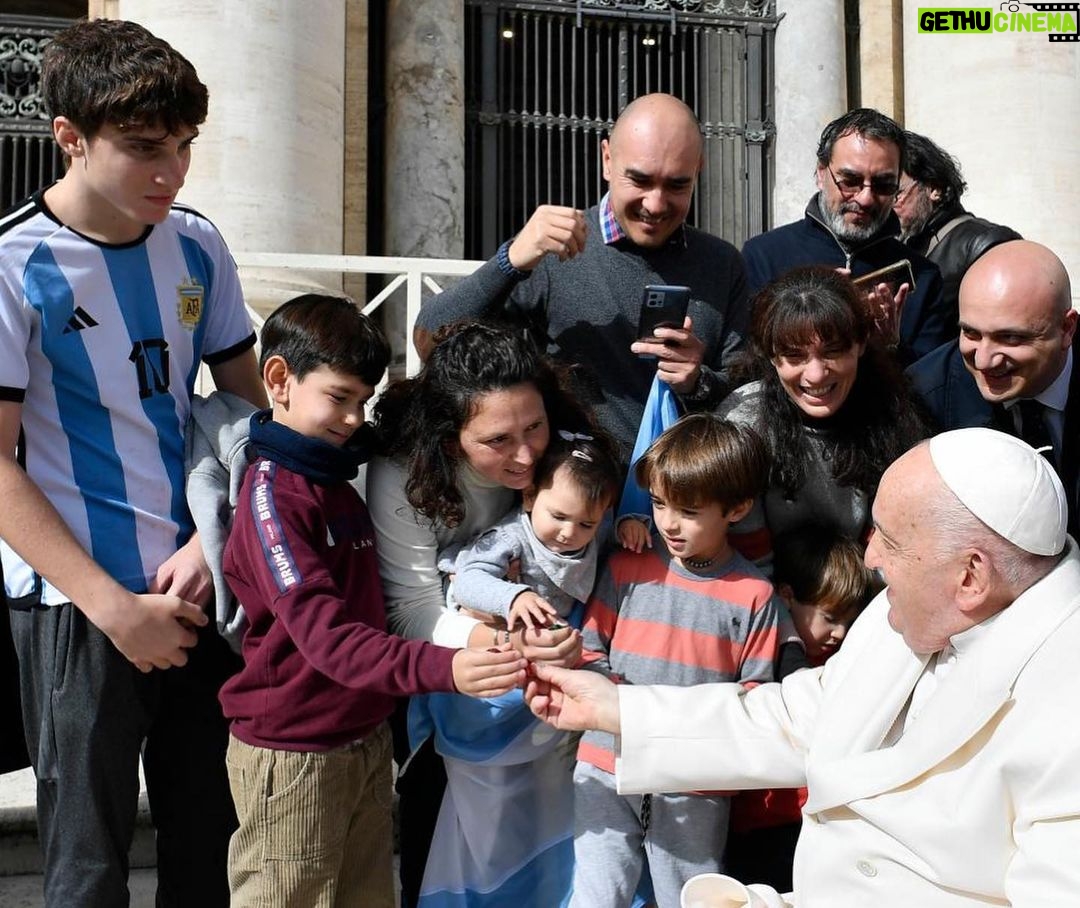 Pope Francis Instagram - #GeneralAudience #AudiênciaGeral #AudienciaGeneral #UdienzaGenerale #AudienceGénérale #Generalaudienz #AudiencjaGeneralna Vatican City