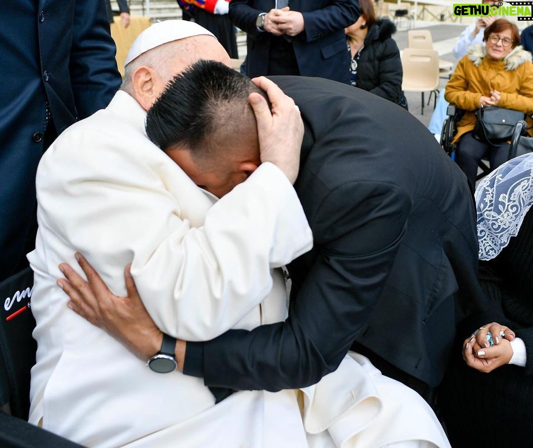 Pope Francis Instagram - #GeneralAudience #AudiênciaGeral #AudienciaGeneral #UdienzaGenerale #AudienceGénérale #Generalaudienz #AudiencjaGeneralna Vatican City