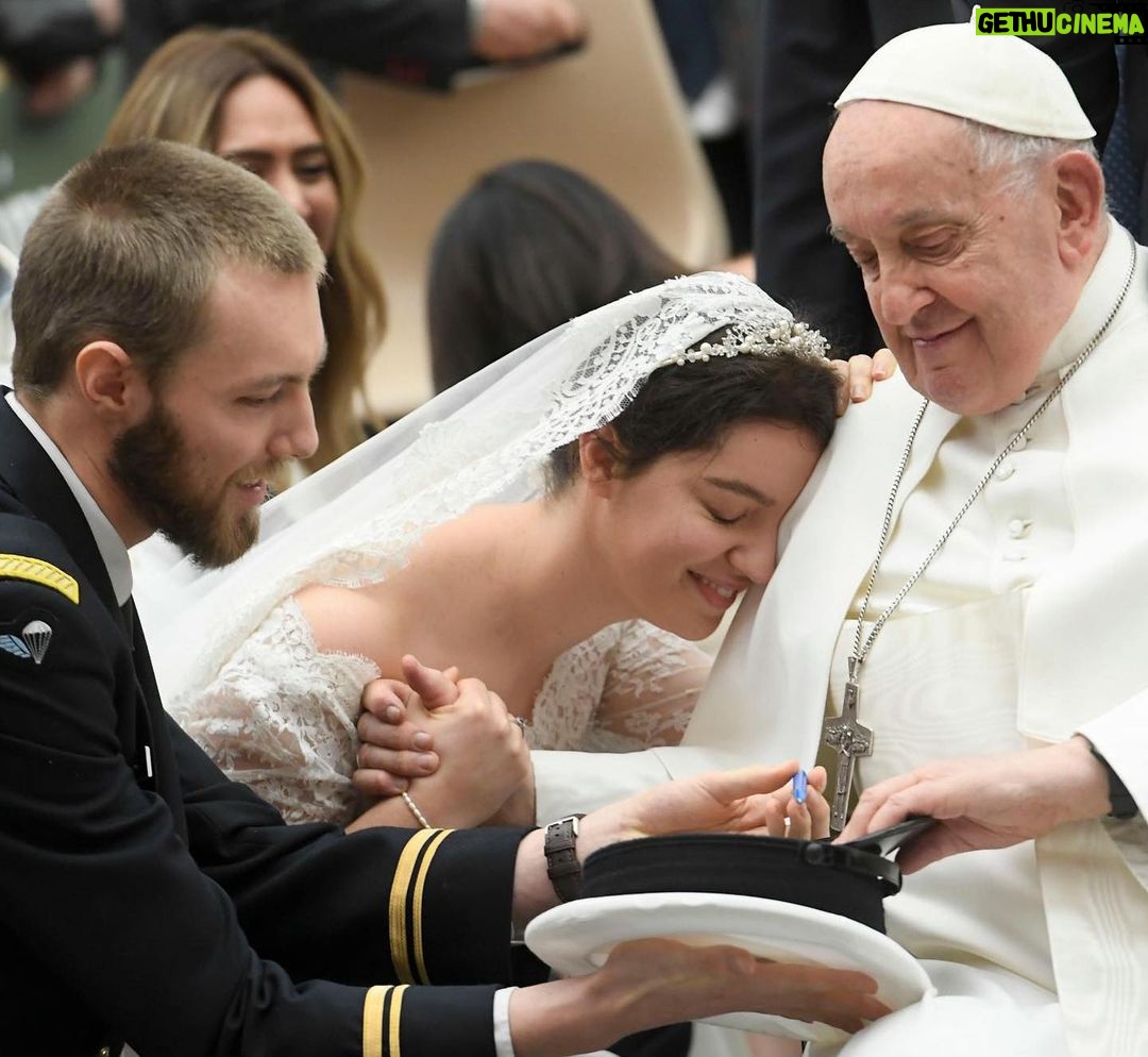 Pope Francis Instagram - #GeneralAudience #AudiênciaGeral #AudienciaGeneral #UdienzaGenerale #AudienceGénérale #Generalaudienz #AudiencjaGeneralna Vatican City