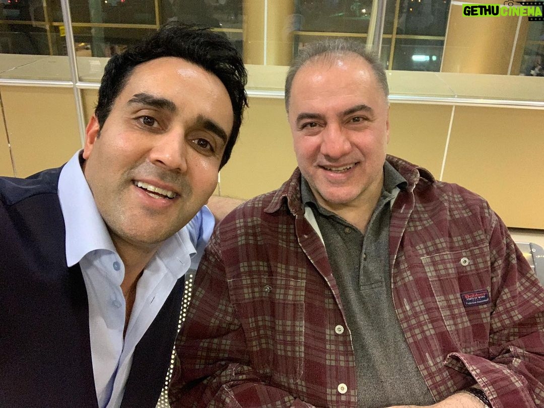 Pouria Poursorkh Instagram - در كنار سلطاااااان ...فرهاد...خرچنگ ...يار قديمى ...رفيق آدم حسابى💝