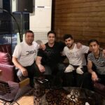 Pouria Poursorkh Instagram - رفقاى خوب و دوستداشتنى به اميد موفقيت تك تكتون و البته يه تولد مبارك حسابى به رفيق با اصالت و با معرفت،، پارساى گل 💙💝💐 @parsa_ghorbaniii