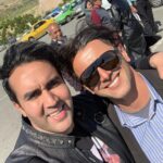 Pouria Poursorkh Instagram - با عشق... با معرفت...آدم حسابى و با اصالت💙 @amin.hayai