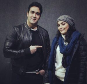 Pouria Poursorkh Instagram - در كنار السا خانم فيروز آذر ...بعد از ديدن نمايش <<هزار+ يك تو >>به كارگردانى السا ى عزيز ...كه شديد پيشنهاد ميشود💐پيج نمايش رو هم تگ ميكنم كه اطلاعات مربوط به رزرو رو پيگير باشيد🙏
@hezar.o.yek.tou