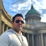 Pouria Poursorkh Instagram - . يادگار از جام جهانى روسيه… يادش بخير … ب اميد روزاى خوب🙏 Kazan Cathedral, Saint Petersburg