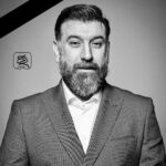 Pouria Poursorkh Instagram - . خدايا ...چطور تحمل كنيم...بسه ديگه ...بريديم به اسمت قسم🖤