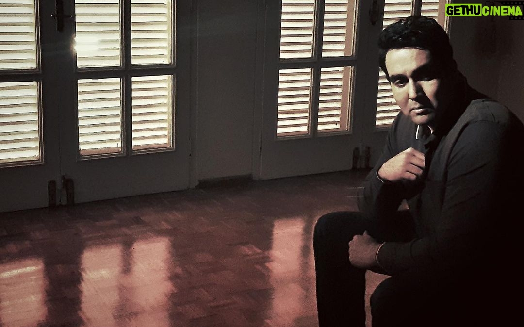 Pouria Poursorkh Instagram - . كار خوب ...گروه خوب...