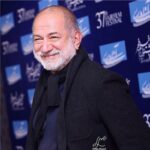 Pouria Poursorkh Instagram - . آتيلا …آتيلاى عزيزم …آتيلاى دوستداشتنى… تورو هميشه با لبخند و قلب مهربونت در خاطره هام به ياد ميارم… دردناكتر از رفتنت مگه ميشه…روحت شاد و در آرامش💐