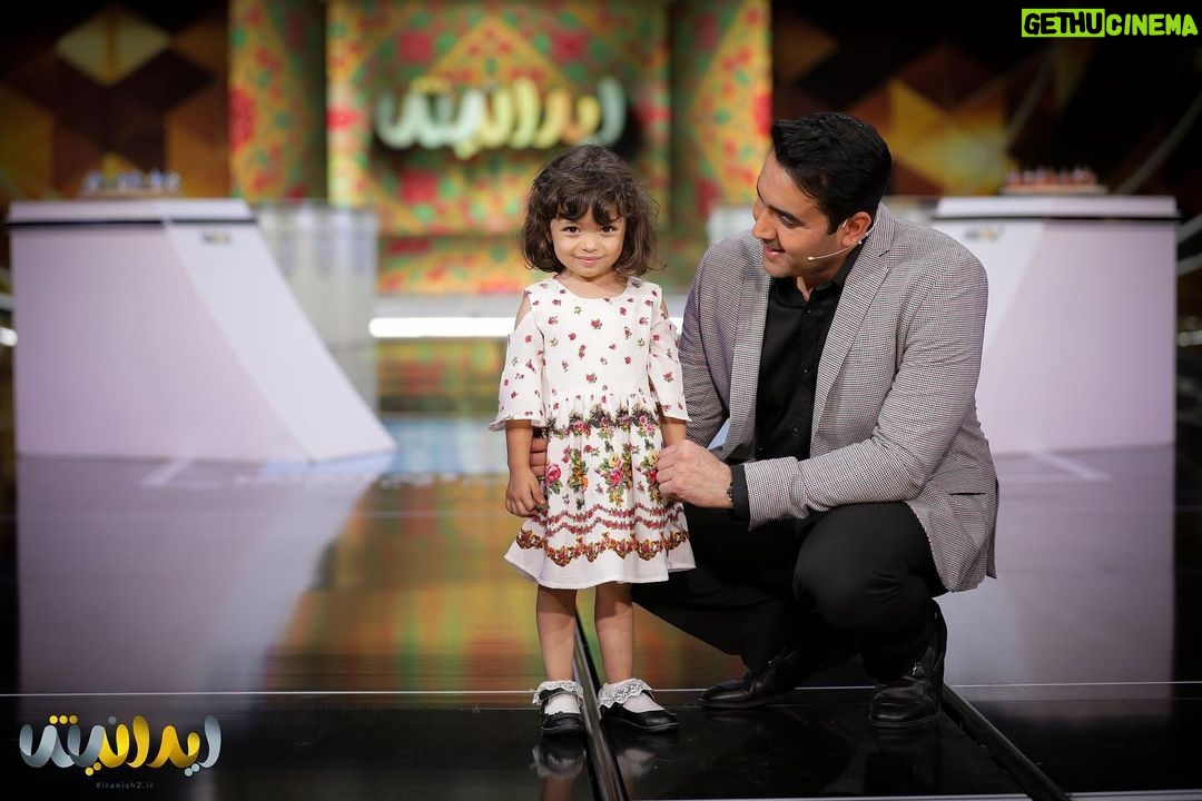 Pouria Poursorkh Instagram - . قلبمون براى ايران و ايرانى ميتپه... اين نسل ، آينده ايران رو ميسازه ...ايران متعلق به نسل شماست...متعلق به نسل ماست ...به اميد ايرانى آباد و بدور از شر دشمن 🙏 @iranish2.ir @ehsan.arghavani