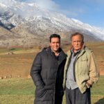 Pouria Poursorkh Instagram - . چشم انداز بينظير لرستان زيبا،سريال #ايل_دا دركنار مجيد خان مظفرى خالق نقش صالح خان... همه چى تموم...يه ايران عاشقشونن ، منم همينطور...افتخار ميكنم كنارتون بودم 💙 #movie #series #iran #khorramabad #actor #persian