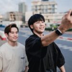 Prachaya Ruangroj Instagram - เพื่อนแต่งรูปเสร็จหมดและ.. เรายังไม่ได้เริ่มเลยอ่ะ. 😂 ขอบคุณนะ ไม่ได้มีรูปตัวเองตอนถือกล้องมานานมากแล้ว. 🥹 📸 by : @noir_clk