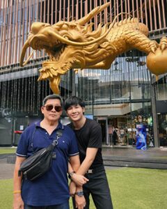 Prachaya Ruangroj Instagram - เปิดฤกษ์ปีมังกร.. กับมายชูก้าแด๊ดดี้. 👨🏻🐉