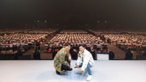 Prachaya Ruangroj Instagram - Family Trip - คิดถึงจัด. ☺️👨‍👩‍👦‍👦
#KristSingtoFMpreciousmemories
