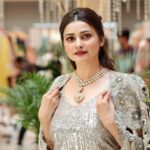 Prachi Desai Instagram - My dear friend @nitigupta1975 is hosting the most spectacular festive fashion showcase of the season in Dubai!! ‘AFRA’ Today❗️ SHOP FOR NEW STYLES at the AFRA “Ramadan Coterie” @theafraworld Date: Saturday, 3 FEBRUARY, 2024 You don’t want to miss this one! Venue: EDITION Hotel, Downtown Dubai Time: 10am to 7pm You can also pick your styles from the AFRA Style Shoot LOOKBOOK SS24