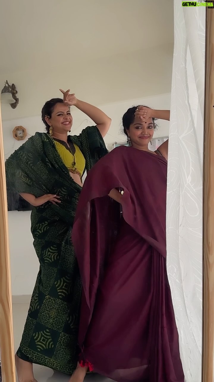 Prachi Tehlan Instagram - US ~ HaPPY HiGh π
π
β‘οΈπ₯ Happy Birthday @joe_elize_joy π«Άπ»β€οΈβ€οΈβ€οΈ Styling @styyledbyjoe saree @byhand.in Blouse @turmerikofficial Jewellery @kaya_online_ Makeup and hair @makeup_by_shibinantony Shot by @akin_paduva_Phoyography Marine Drive, Cochin, Kerala