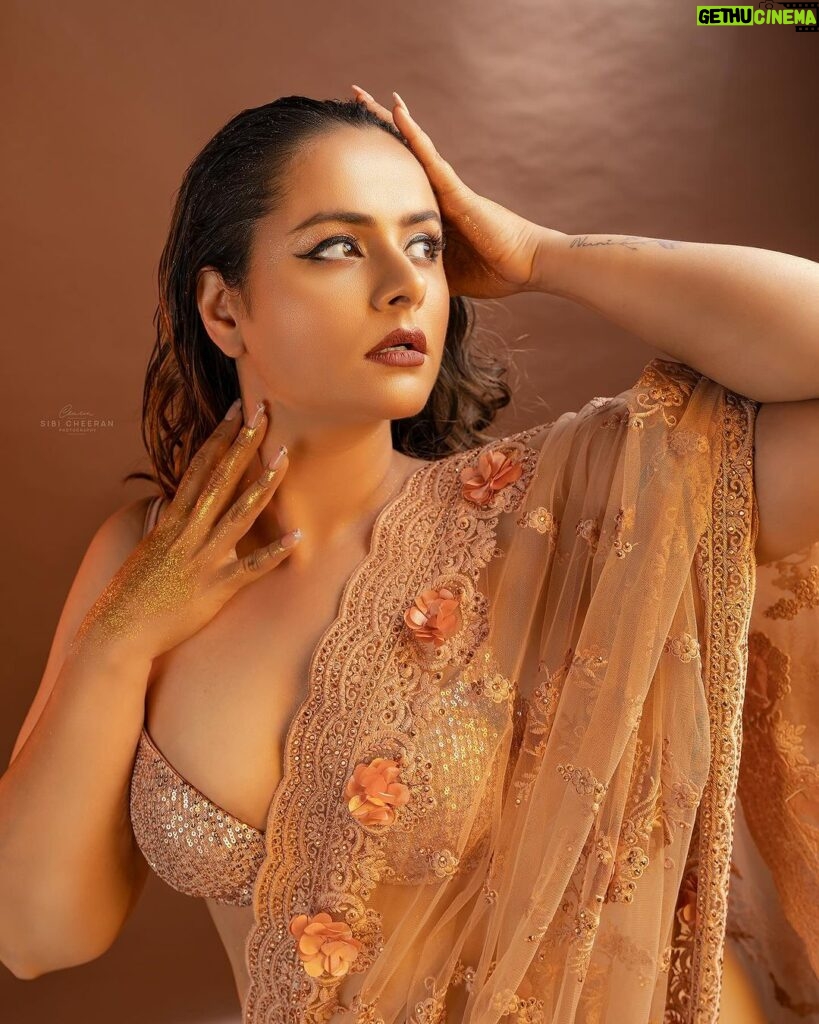 Prachi Tehlan Instagram - Saree: A canvas of tradition, a masterpiece of fashion. ✨ Behind The Cam: @sibicheeranphotography MUAH: @bride_to_be_by_dilshad Wearing: @bride_to_be_by_dilshad Styled By: @bride_to_be_by_dilshad @styyledbyjoe Studio: @maxxocreative Wearing : @jodyhubb Retouching :@pacrofilms Maxxo Creative