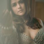 Prachi Tehlan Instagram - 'Pearl Pearl' dil key paas ✨ PHOTOGRAPHER : @_HARIKUMAR._ MUAH : @BRIDE_TO_BE_BY_DILSHAD STYLED BY : @styyledbyjoe @JOE_ELIZE_JOY WEARING : @bride_to_be_by_dilshad LOCATION COURTESY: @NO_18HOTEL Kochi, India