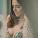 Prachi Tehlan Instagram - 'Pearl Pearl' dil key paas ✨ PHOTOGRAPHER : @_HARIKUMAR._ MUAH : @BRIDE_TO_BE_BY_DILSHAD STYLED BY : @styyledbyjoe @JOE_ELIZE_JOY WEARING : @bride_to_be_by_dilshad LOCATION COURTESY: @NO_18HOTEL Kochi, India