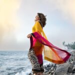Prachi Tehlan Instagram – Nothing beats the feeling of wearing a gorgeous saree and feeling the salty breeze at the beach! Saree love at the beach is truly unmatched 😍 

PHOTOGRAPHER : @ASHKARALIHAMZA_ 
MUAH : @BRIDE_TO_BE_BY_DILSHAD 
STYLED BY : @styyledbyjoe @joe_elize_joy 
WEARING : @bride_to_be_by_dilshad 

#SareeSwag #BeachVibes #IndianFashion 🌊🌞💃 Kochi, India