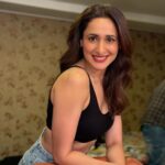 Pragya Jaiswal Instagram - a valentine date at work 🌹