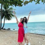 Pragya Jaiswal Instagram - Favourite month 🐚❤️