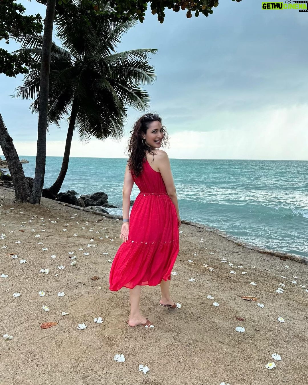 Pragya Jaiswal Instagram - Favourite month 🐚❤️