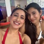 Pragya Jaiswal Instagram – Beach, BFFs and Nariyal Pani 🥥☀️🏝️ Koh Samui, Thailand