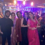 Pragya Jaiswal Instagram - Diwali 2023 ✨✨ A very different Diwali this year - my first everrr away from home, family & friends n I cudnt have asked for more! Grateful for moments spent with this amazing team & looking forward to all that lies ahead 💫💫 Missed you my sparks 🧨❤️ Also happy new year everyone 🥳💥 London, United Kingdom