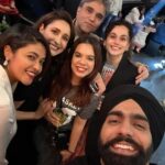 Pragya Jaiswal Instagram - Diwali 2023 ✨✨ A very different Diwali this year - my first everrr away from home, family & friends n I cudnt have asked for more! Grateful for moments spent with this amazing team & looking forward to all that lies ahead 💫💫 Missed you my sparks 🧨❤️ Also happy new year everyone 🥳💥 London, United Kingdom