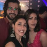 Pragya Jaiswal Instagram - Diwali 2023 ✨✨ A very different Diwali this year - my first everrr away from home, family & friends n I cudnt have asked for more! Grateful for moments spent with this amazing team & looking forward to all that lies ahead 💫💫 Missed you my sparks 🧨❤️ Also happy new year everyone 🥳💥 London, United Kingdom