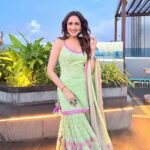 Pragya Jaiswal Instagram - Ganpati Bappa Morya 🌸🐘💚 May bappa bless us all with health, happiness & abundance in the coming year ✨💫 Outfit @sukritiandaakritiofficial Earrings @the_bling_girll Bangles @keiyura_jewelry Ring @ananaofficial Footwear @fizzygoblet Makeup @athirathakkar Hair @thakuramit190 Styled by @anshikaav Assisted by @bhatia_tanisha