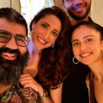 Pragya Jaiswal Instagram - Mondays are to rewind the weekends 🖤 #Samsbirthday #Friendslikefamily Bastian - At The Top