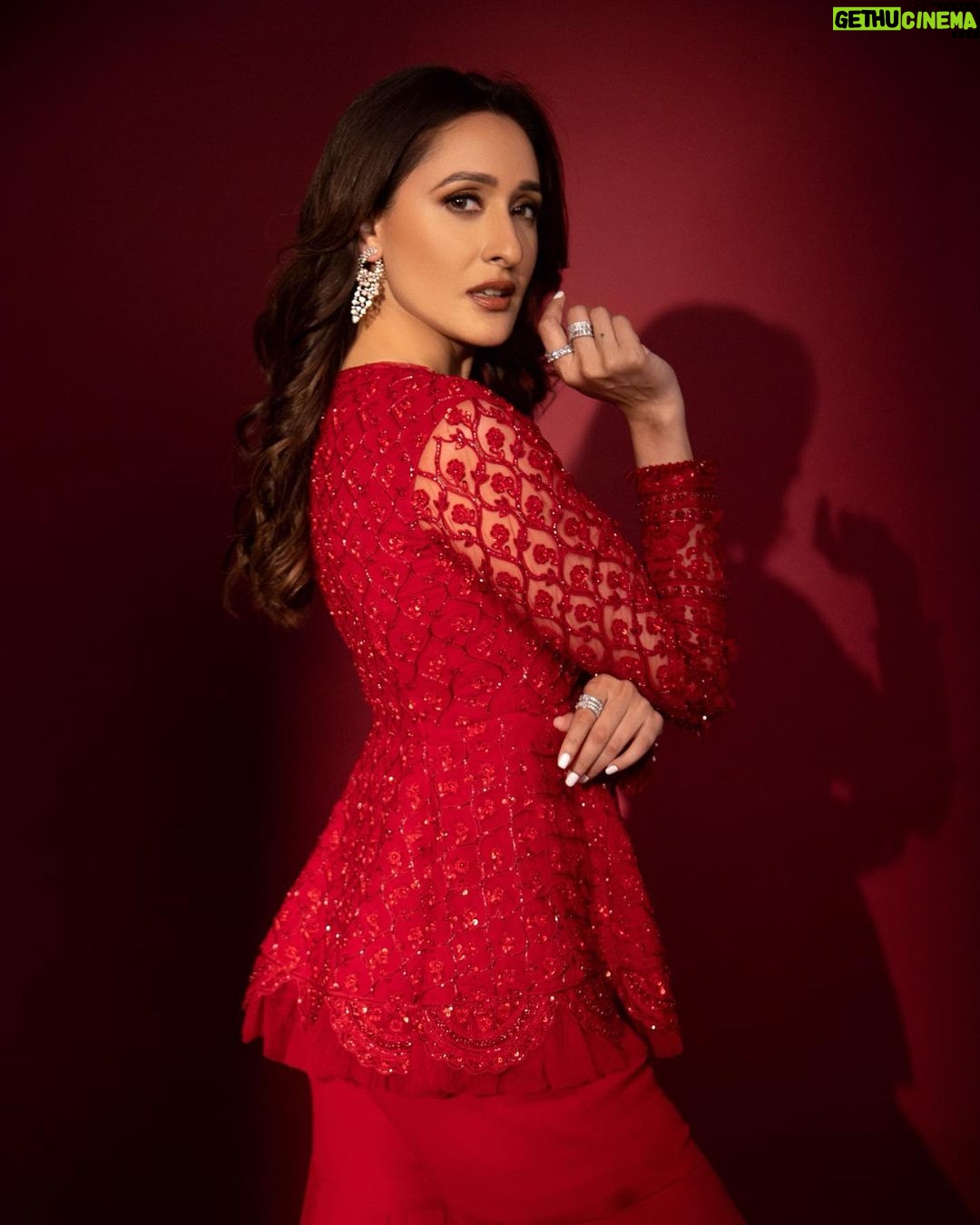 Pragya Jaiswal Instagram - By now you know my favourite colour ❤️ Last night for #LokmatMostStylishAwards ✨ Outfit @ridhimehraofficial Jewellery @darshanaasanjanaajewellers Jutti @fizzygoblet Makeup @athirathakkar Hair by @Kimberlyychu Styled by @anshikaav Assisted by @bhatia_tanisha @lavinaaroch Clicked by @ishanzaka Managed by @Pooja_warad
