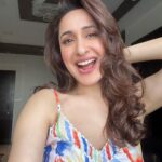 Pragya Jaiswal Instagram - The only short cut in life 💇🏻‍♀️🤪 @loicindia @dessangemumbai
